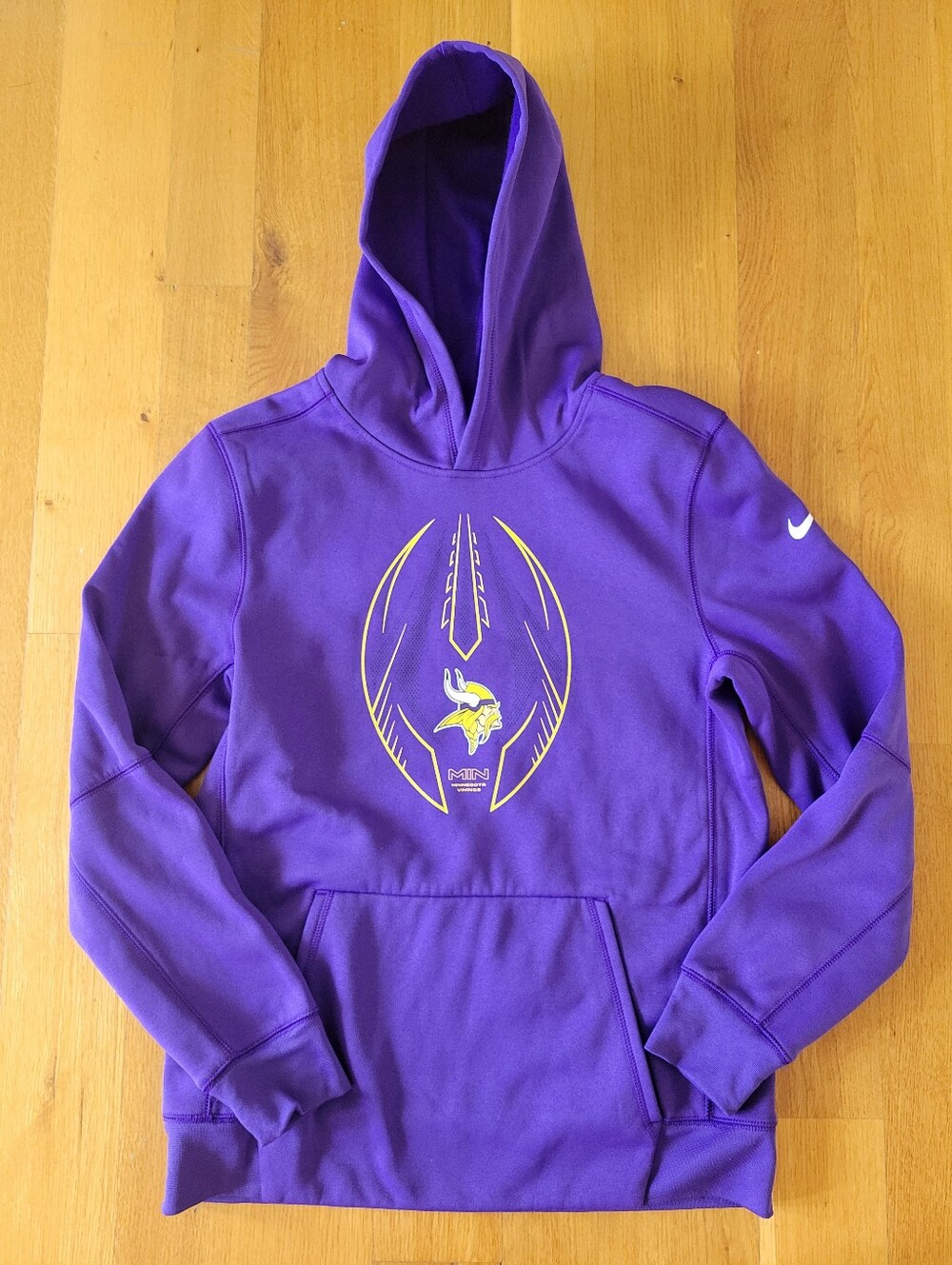 Nwot boys size xl MN Vikings hooded sweatshirt